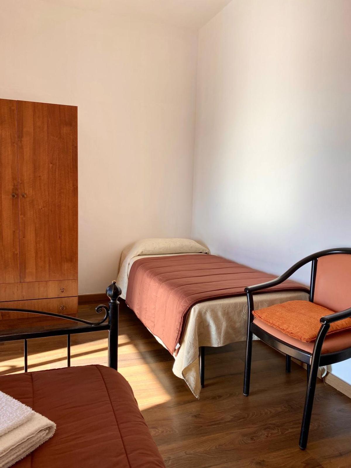 Hotel Risorgimento 阿杰罗拉 外观 照片