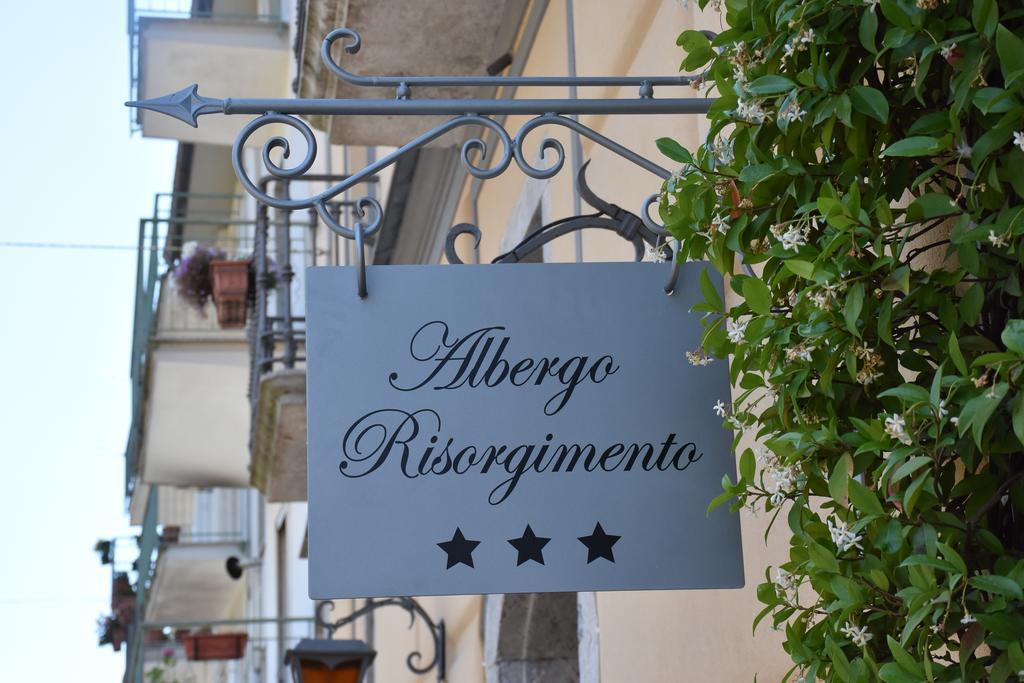 Hotel Risorgimento 阿杰罗拉 外观 照片